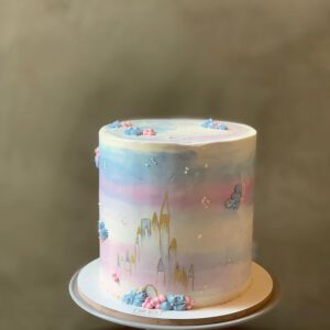 کیک-تولد-دخترانه-ساده