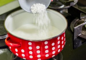 دستور پخت دسر موز با گردو 